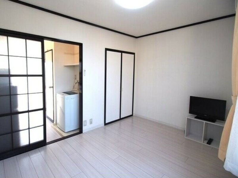 居室・リビング　図面と現状に相違がある場合には現状を優先