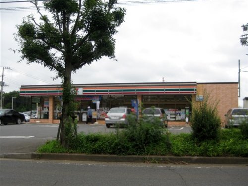 コンビニ　セブンイレブン 牛久愛和総合病院入口店（コンビニ）まで670m