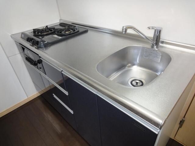 キッチン　※別部屋参考写真