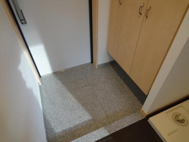 玄関　別部屋参考写真