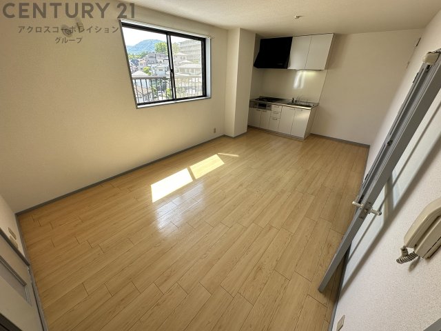 居室・リビング　エアコン付きで初期費用を抑えられます☆