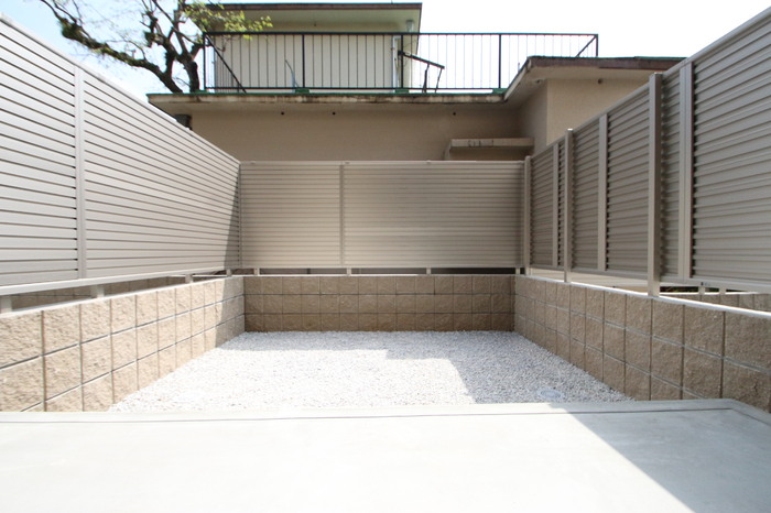 バルコニー　お洗濯にも便利なバルコニー付き