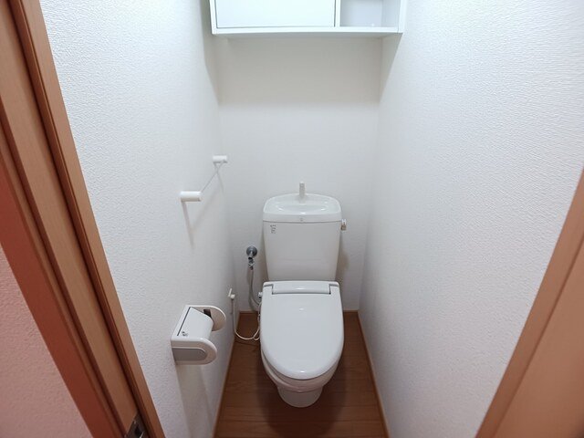 トイレ　清潔感のあるトイレです