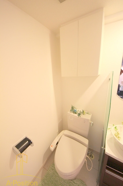 トイレ　アーデン京町堀ウエスト