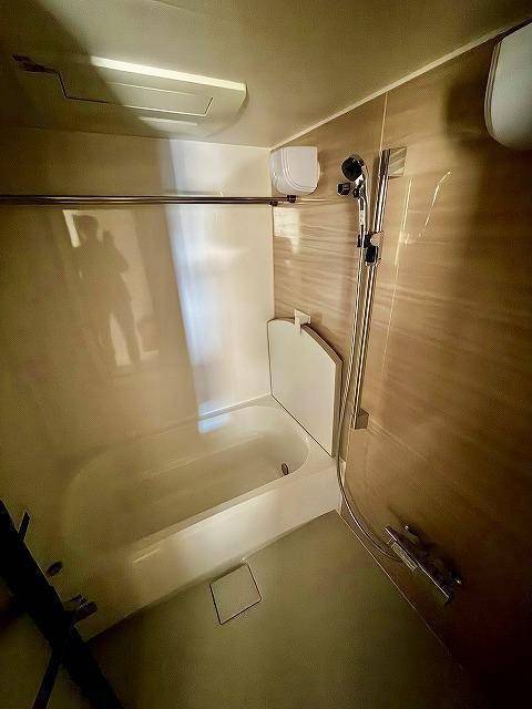 洗面設備　追焚機能付きです