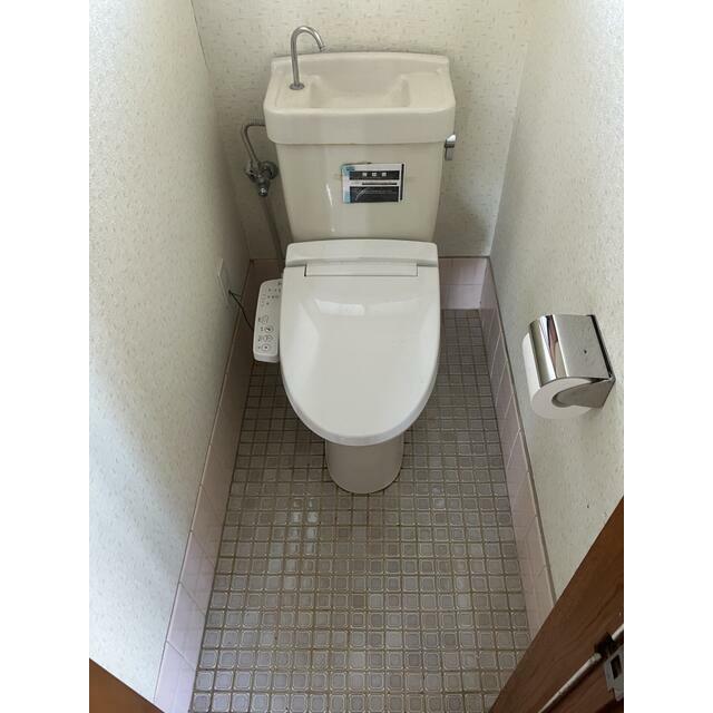 トイレ　※クリーニング前（退去直後）の画像です