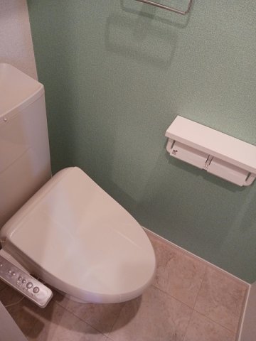 トイレ　シンプルで使いやすいトイレです