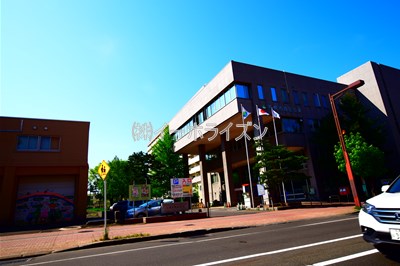 役所　札幌市西区役所（役所）まで687m