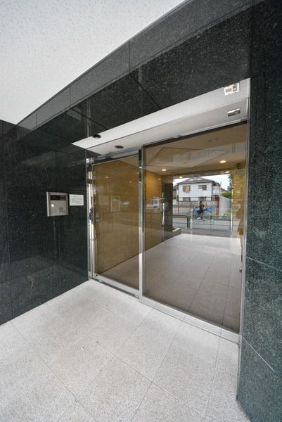 エントランス　★オートロック対応★