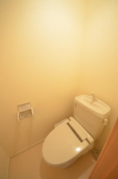 トイレ　★温水洗浄便座★