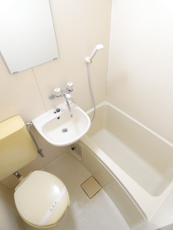 バス・シャワールーム　同仕様写真