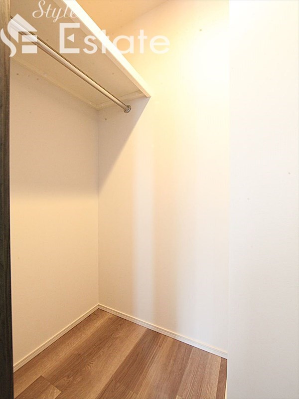 収納　ウォークインクローゼット