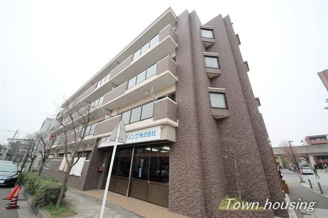 建物外観　★屋内駐輪場有り★