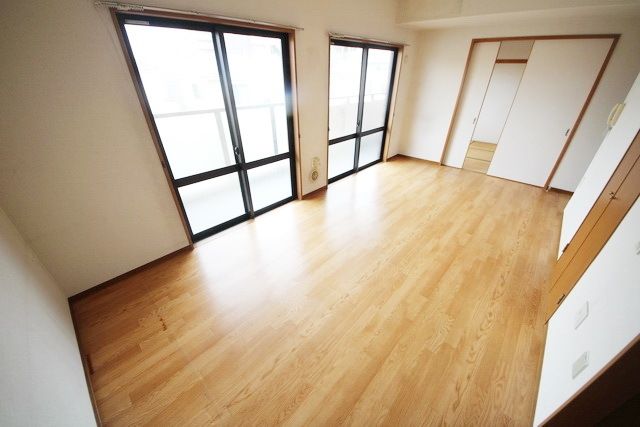 居室・リビング　★広々リビング★