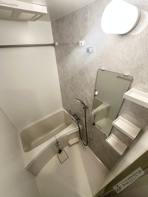 バス・シャワールーム　浴室暖房乾燥機付きバスルーム♪