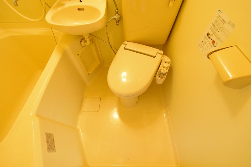 トイレ　洋室内にトイレがあります！