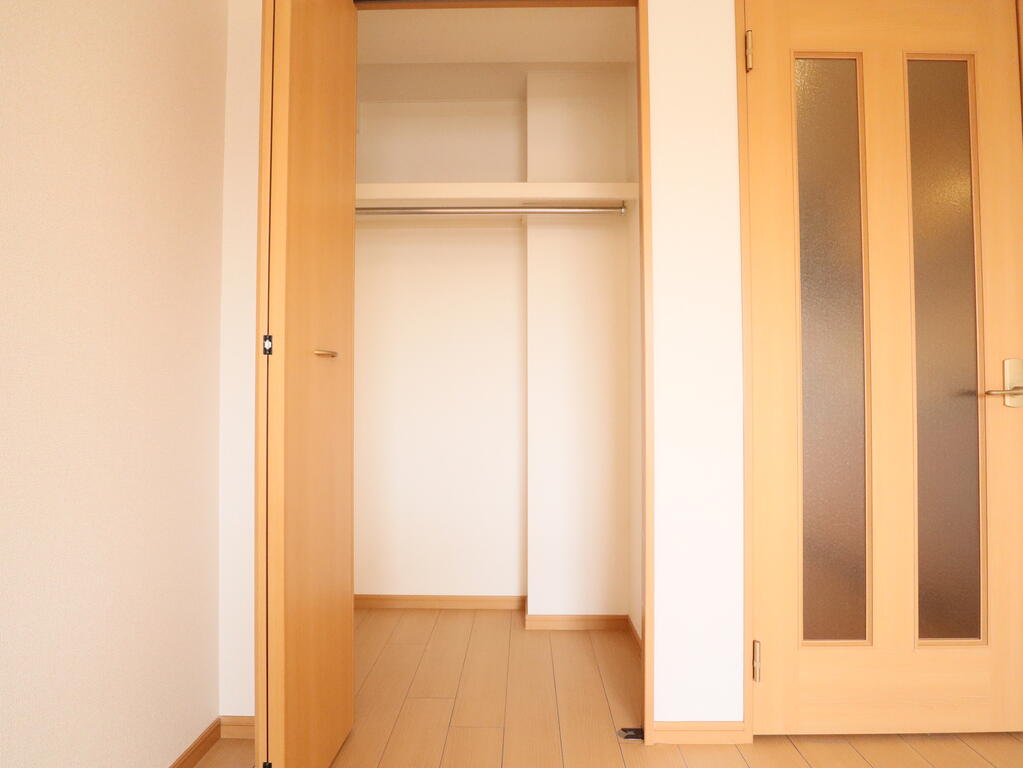 収納　クローゼット