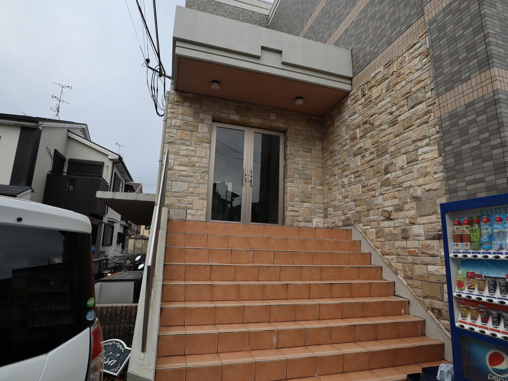 エントランス　エントランス