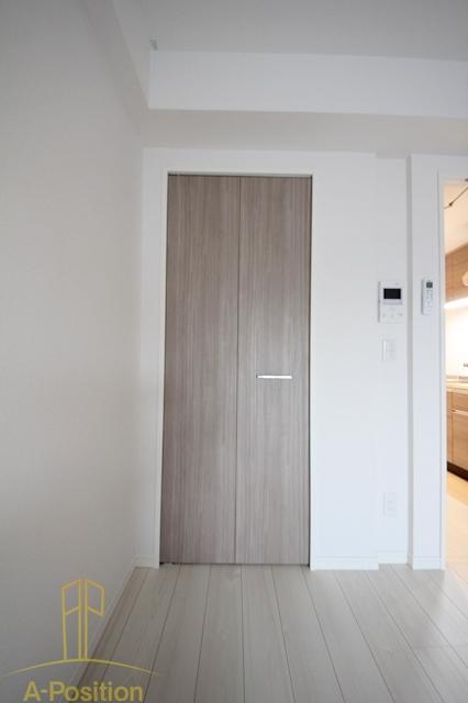 収納　Comenz梅田（コメンズウメダ）