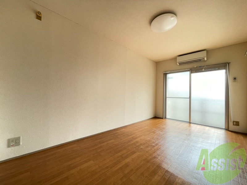 居室・リビング　居室リビングの雰囲気はこんな感じですよ～。