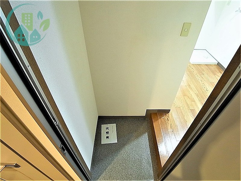 玄関　六甲ガーデンホームズ(e-Broad光ネット1G無料)