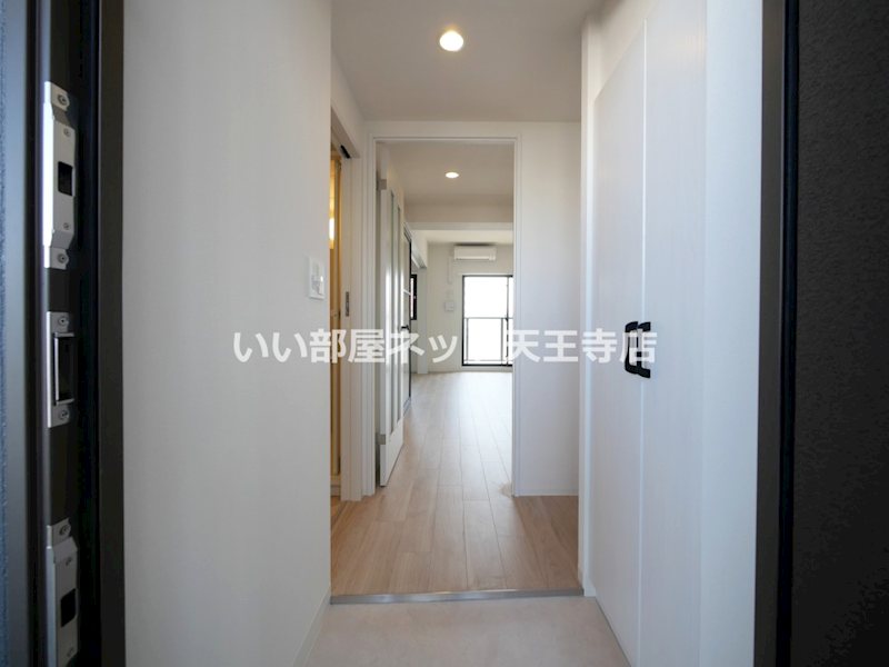 Louis Residence 弁天町の玄関写真