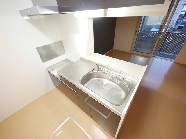 キッチン　★シンクの大きなキッチンですね★