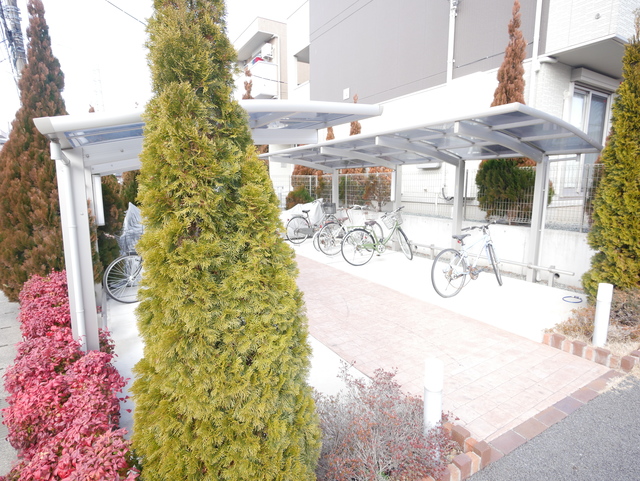 その他共有部分　★屋根付き駐輪場がございます★