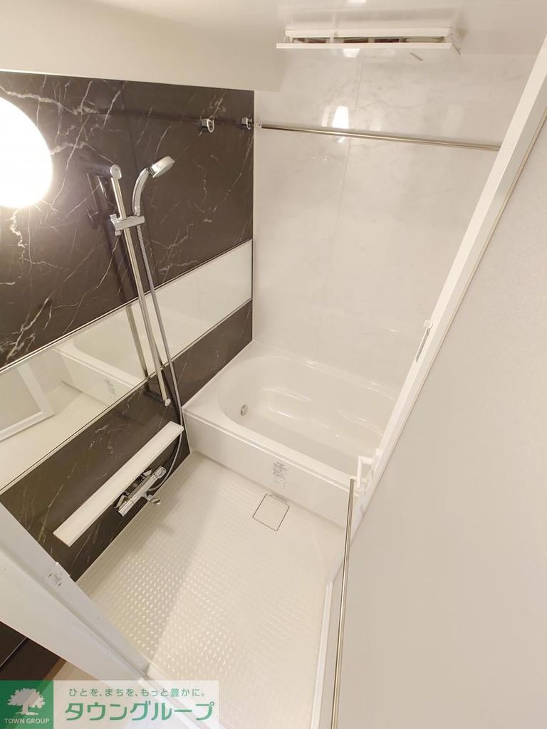 バス・シャワールーム　バス