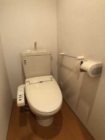 トイレ　ラ・スカリナータ