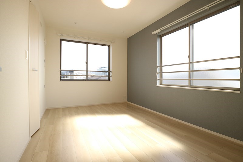 その他部屋・スペース　同物件・反転タイプ写真