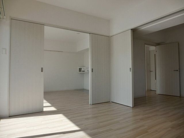 その他部屋・スペース　２面採光の角部屋です