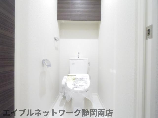 トイレ　ゆったりとした空間のトイレです