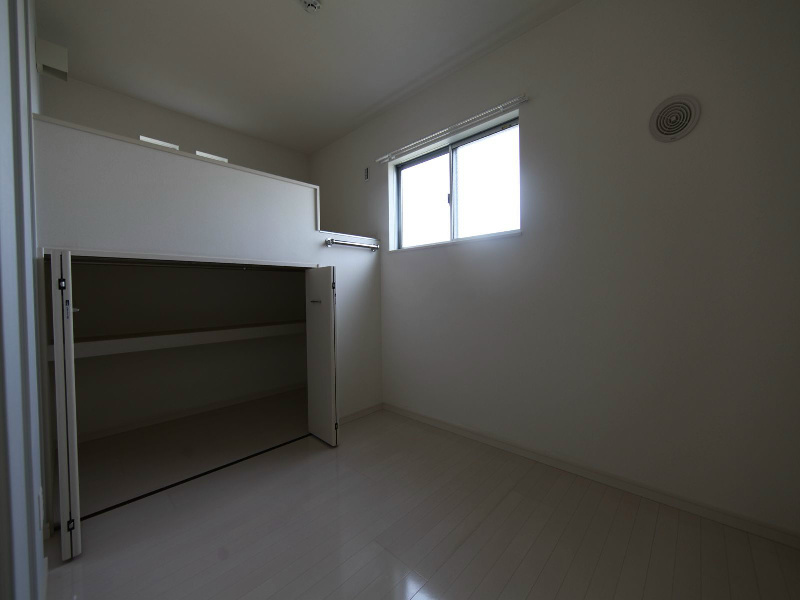 収納　ウォークインクローゼット付（収納充実してます）