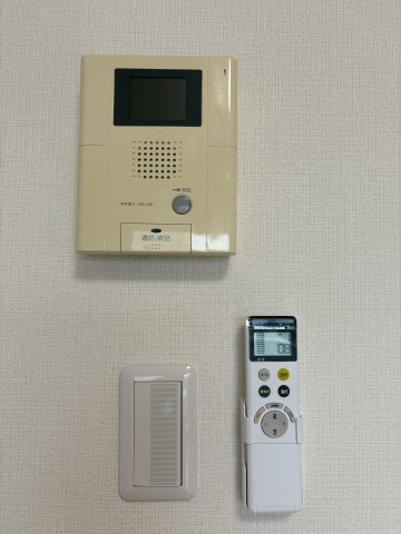 セキュリティ　入居中につき、同タイプのお部屋の参考写真となります