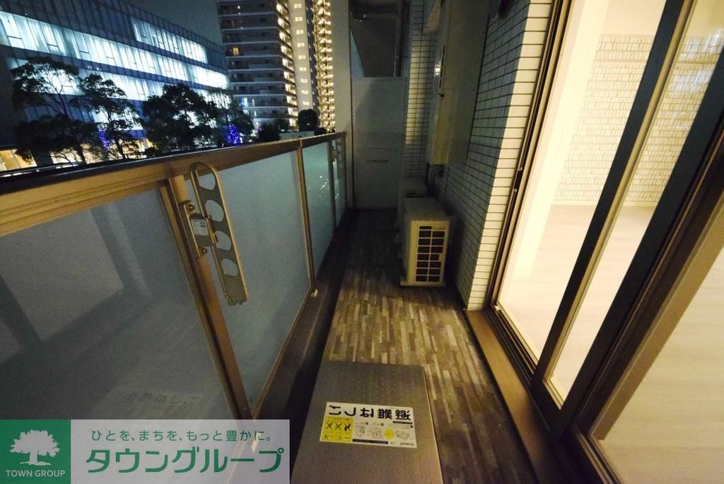 バルコニー　バルコニー