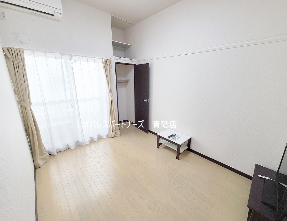 居室・リビング　※1階はフローリング、2階以上は遮音フローリングとなります。