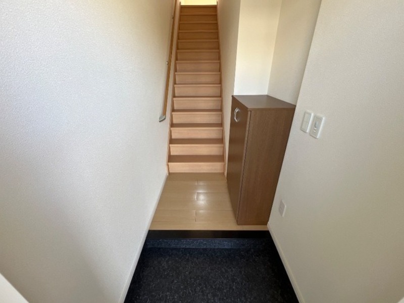 玄関　図面と現状に相違がある場合には現状を優先