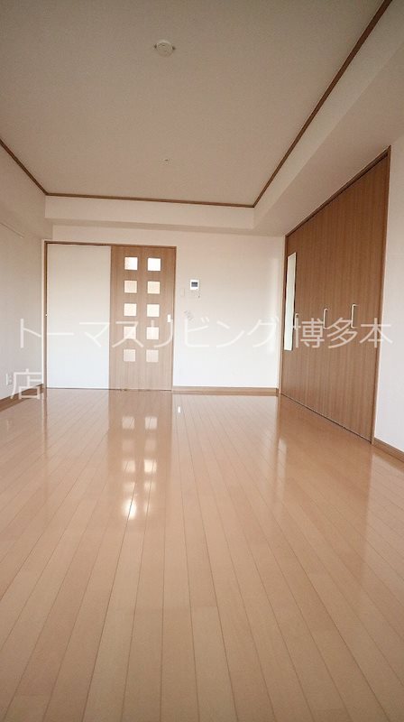 居室・リビング　洋室　　別号室参考写真