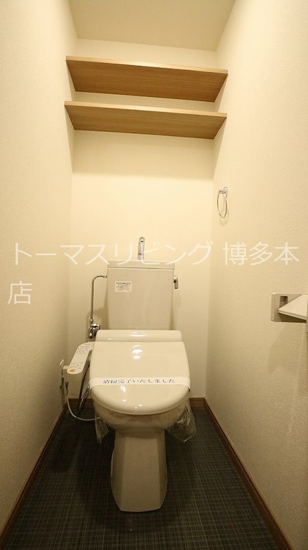 トイレ　別号室参考写真