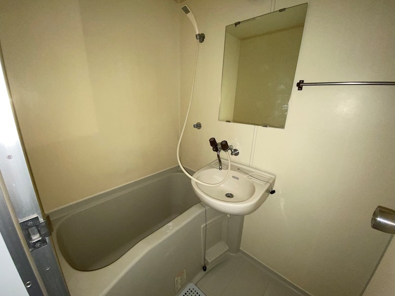 バス・シャワールーム　別室参照