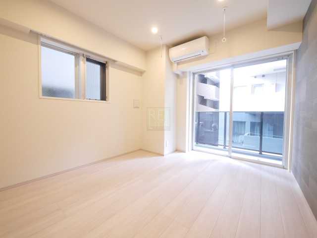 居室・リビング　ARTESSMO REFINA