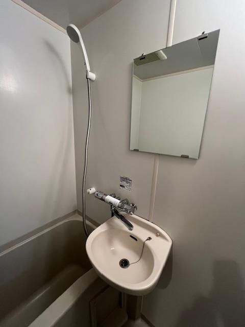 洗面設備　別部屋参考写真