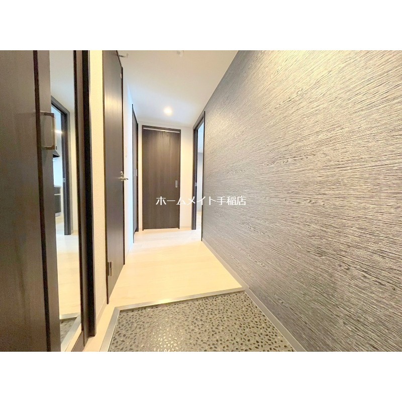 玄関　玄関スペース、シューズボックス付きです♪