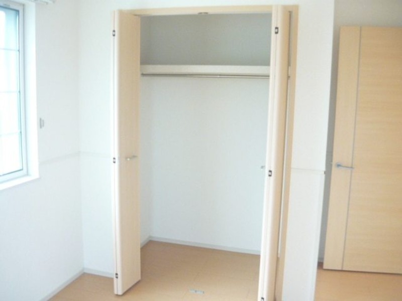 収納　図面と現状に相違がある場合には現状を優先