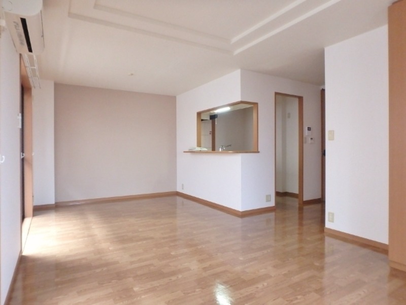 居室・リビング　図面と現状に相違がある場合には現状を優先