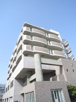 建物外観　鉄筋コンクリート造♪