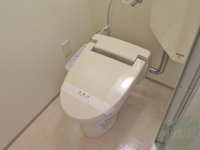 トイレ　トイレにはウォッシュレットが付いております
