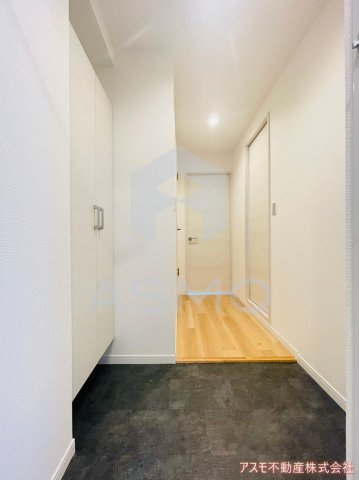 玄関　同マンション別部屋参考写真