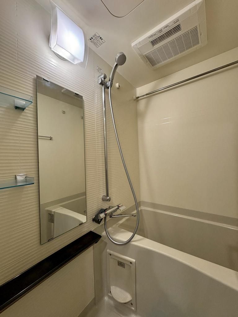 バス・シャワールーム　※別部屋写真参照